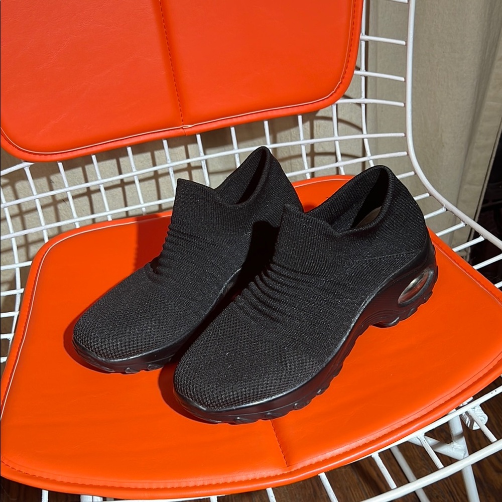 Women's Black Slip-On Sneakers